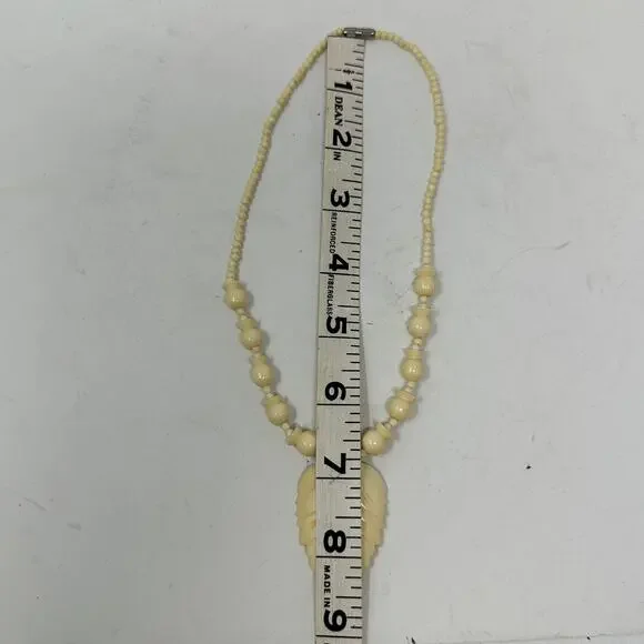 Vintage 70s Carved Bone Beaded Leaf Pendant Necklace Tribal Cream - Picture 8 of 8